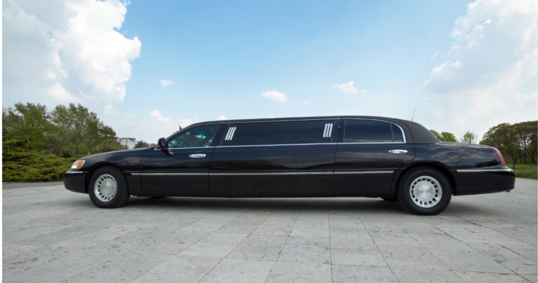 Limousine black (2)